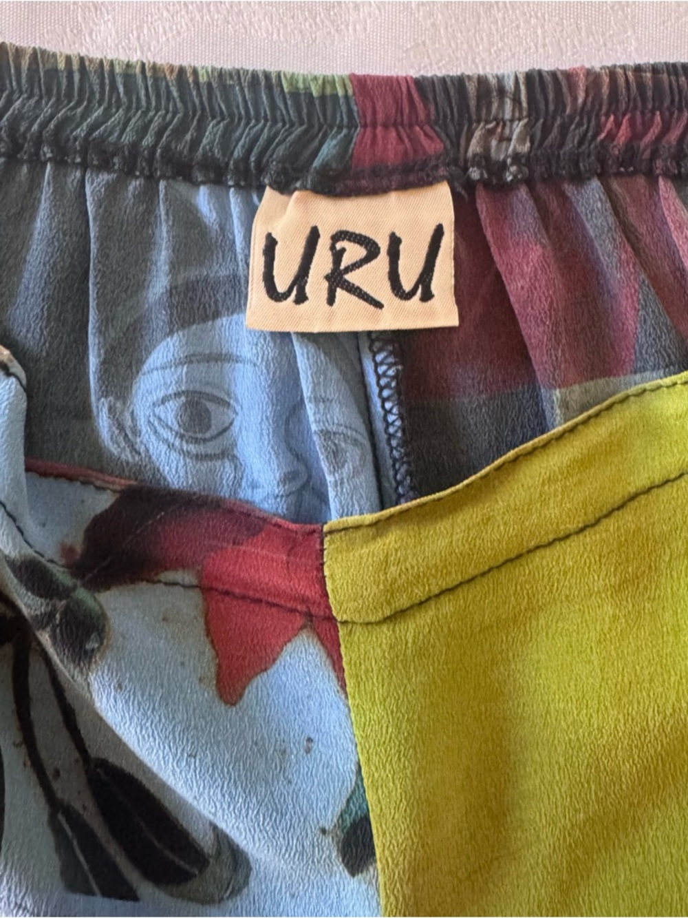 URU 100% Silk Art Print Pants Elastic Waist Pockets Made USA NWOT No Size Tag - Picture 11 of 12